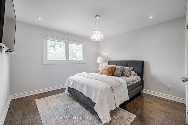 320 Byng Ave  Toronto, M2N 4L5 | Image 22