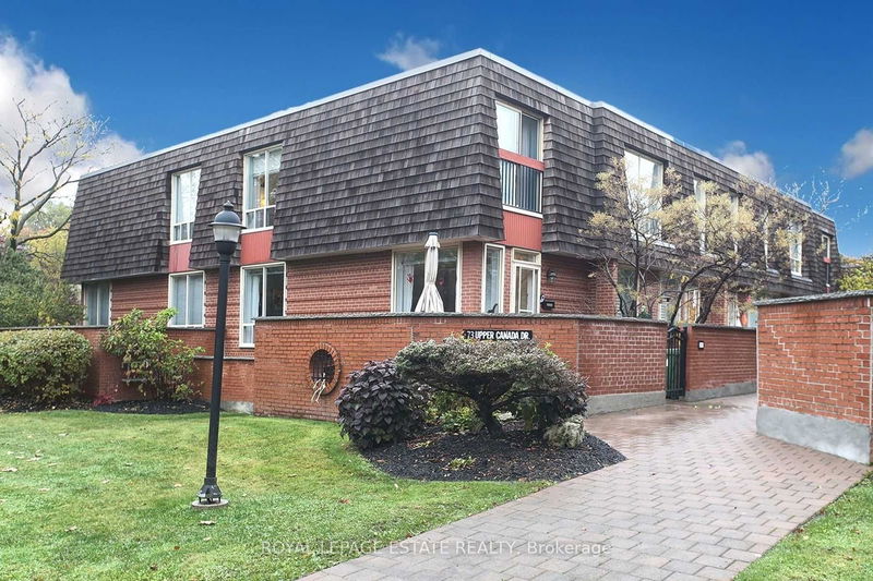  Th1 - 73 Upper Canada Dr  Toronto, M2P 2A2 | Image 1