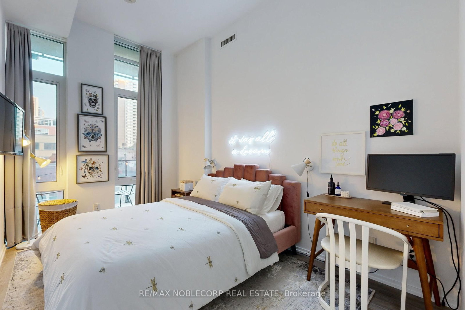 Listing Image 22