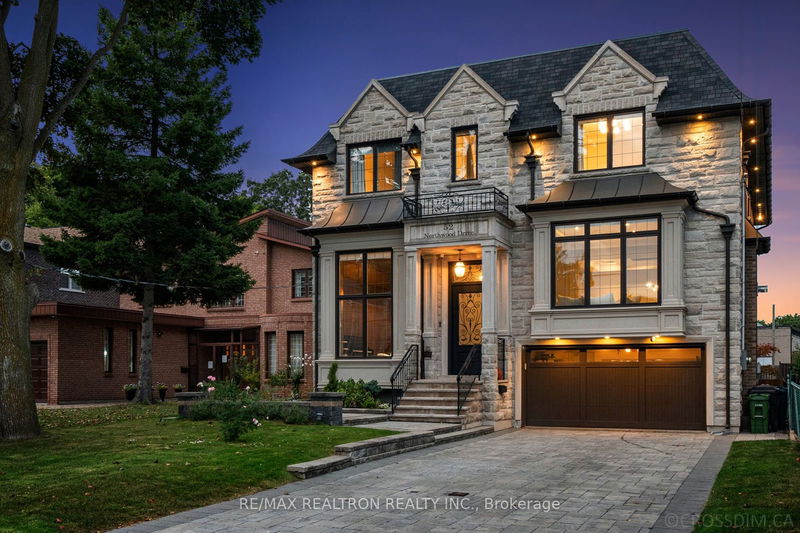 52 Northwood Dr  Toronto, M2M 2K1 | Image 1