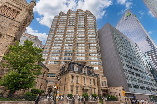 904 - 71 Simcoe Street