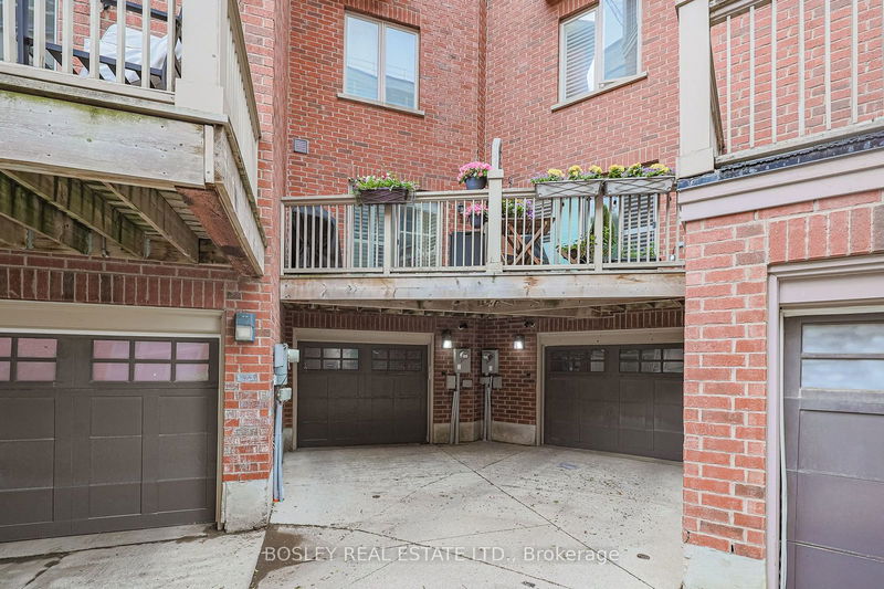 209C Randolph Rd  Toronto, M4G 3S6 | Image 40