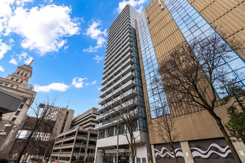  1706 - 210 Simcoe St  Toronto, M5T 1T4 | Image 25