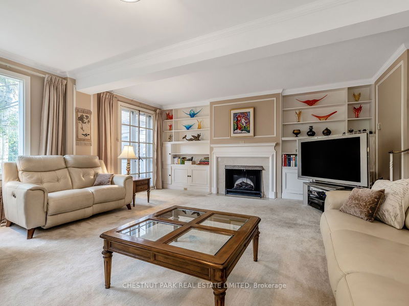 262 Cortleigh Blvd  Toronto, M5N 1P7 | Image 5