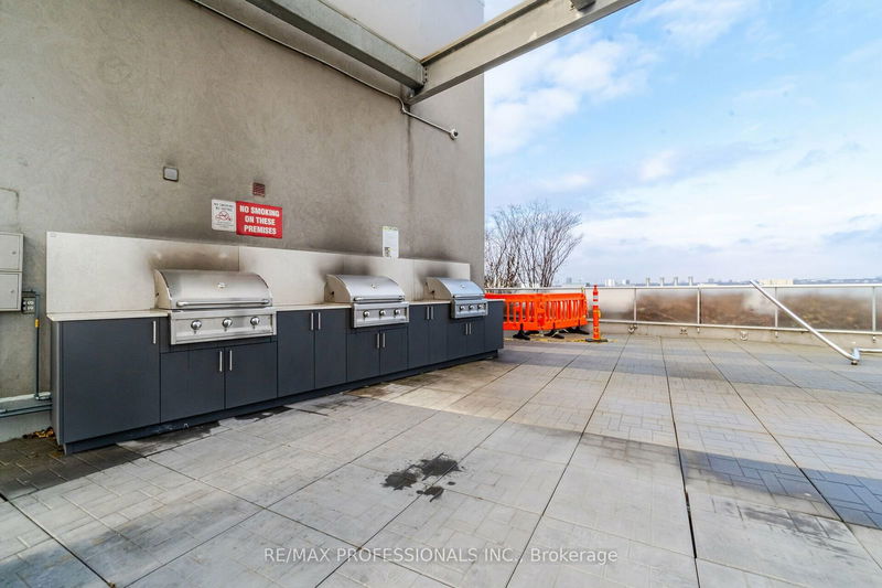  727 - 1 Shaw St  Toronto, M6K 0A1 | Image 35