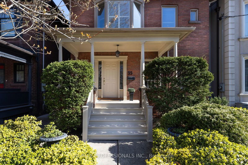 35 Chicora Ave  Toronto, M5R 1T7 | Image 2