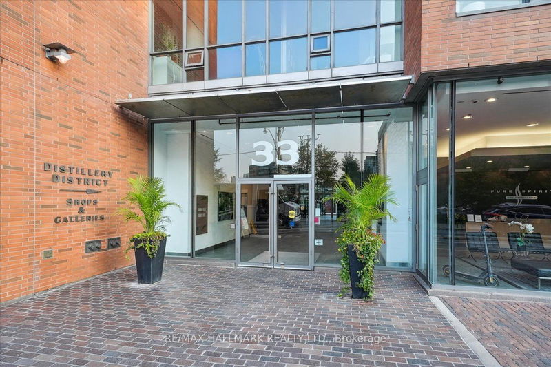  308 - 33 Mill St  Toronto, M5A 3C1 | Image 1