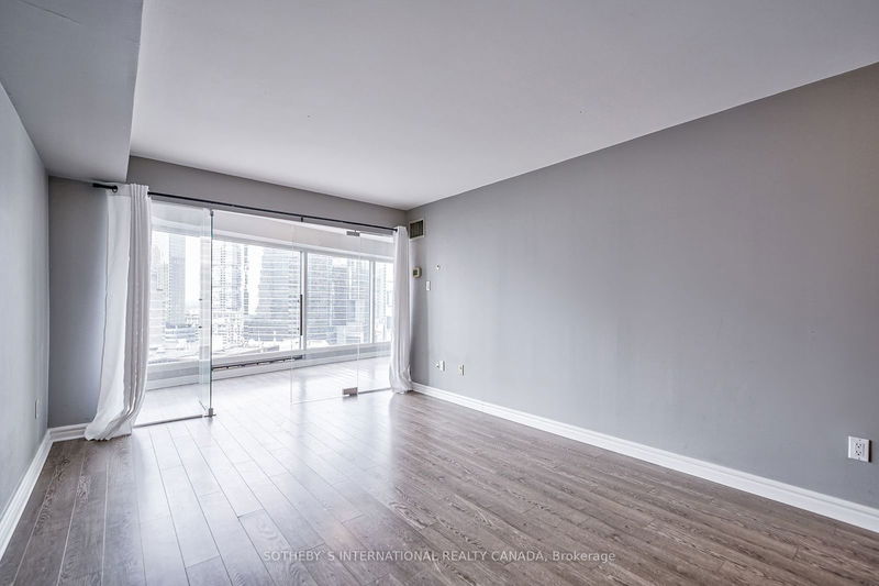  2506 - 33 University Ave  Toronto, M5J 2S7 | Image 17