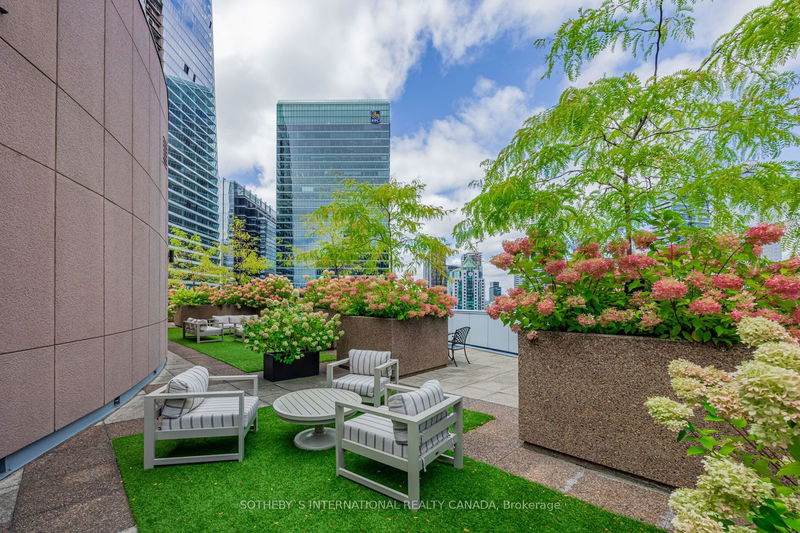  2506 - 33 University Ave  Toronto, M5J 2S7 | Image 35