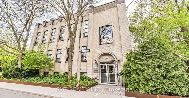 home for lease on 125-284 St. Helens Avenue