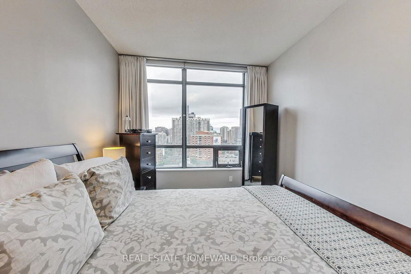  1804 - 285 Mutual St  Toronto, M4Y 3C5 | Image 17