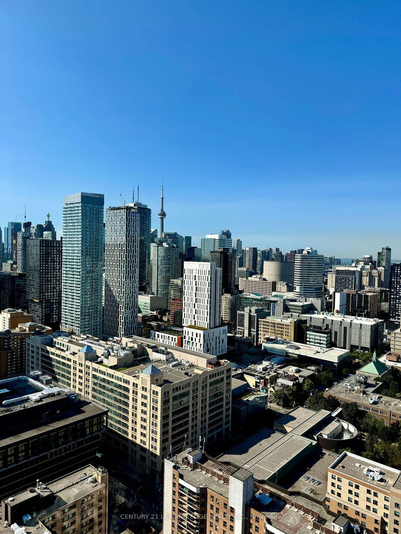 home for lease on 4105-319 Jarvis Street