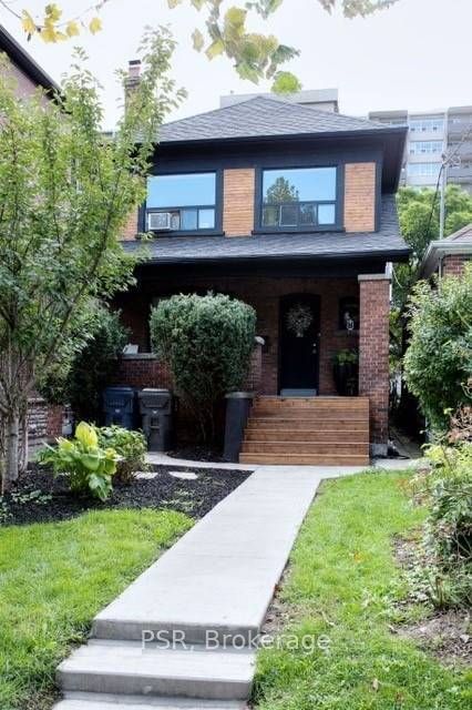 home for lease on Upper-357 Roehampton Avenue