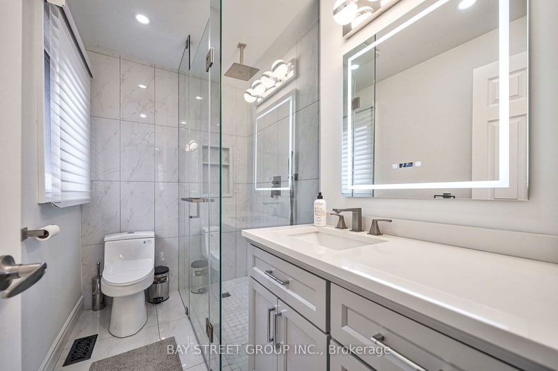 222 Hollywood Ave  Toronto, M2N 3K6 | Image 19