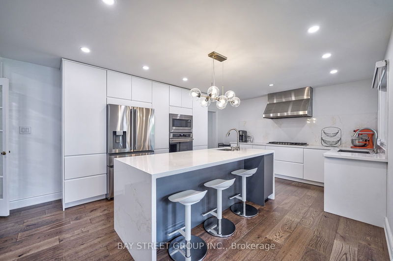 222 Hollywood Ave  Toronto, M2N 3K6 | Image 6