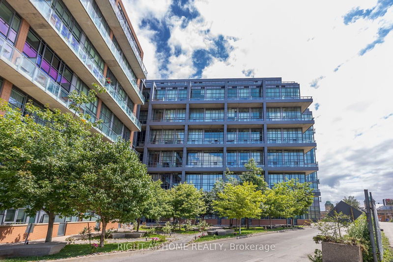  426 - 5 Hanna Ave  Toronto, M6K 0B3 | Image 30