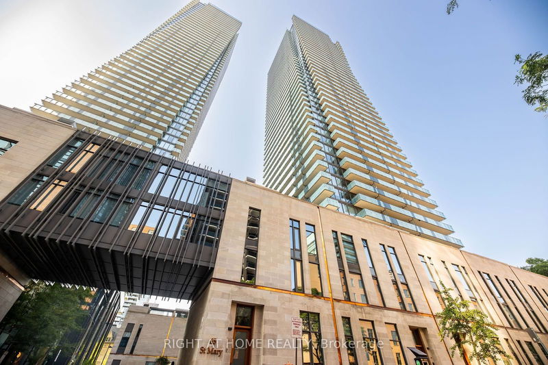 65 St Mary St #807, Toronto, Ontario (MLS C9366707)