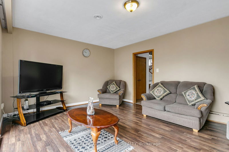 167 Regina Ave  Toronto, M6A 1R9 | Image 14