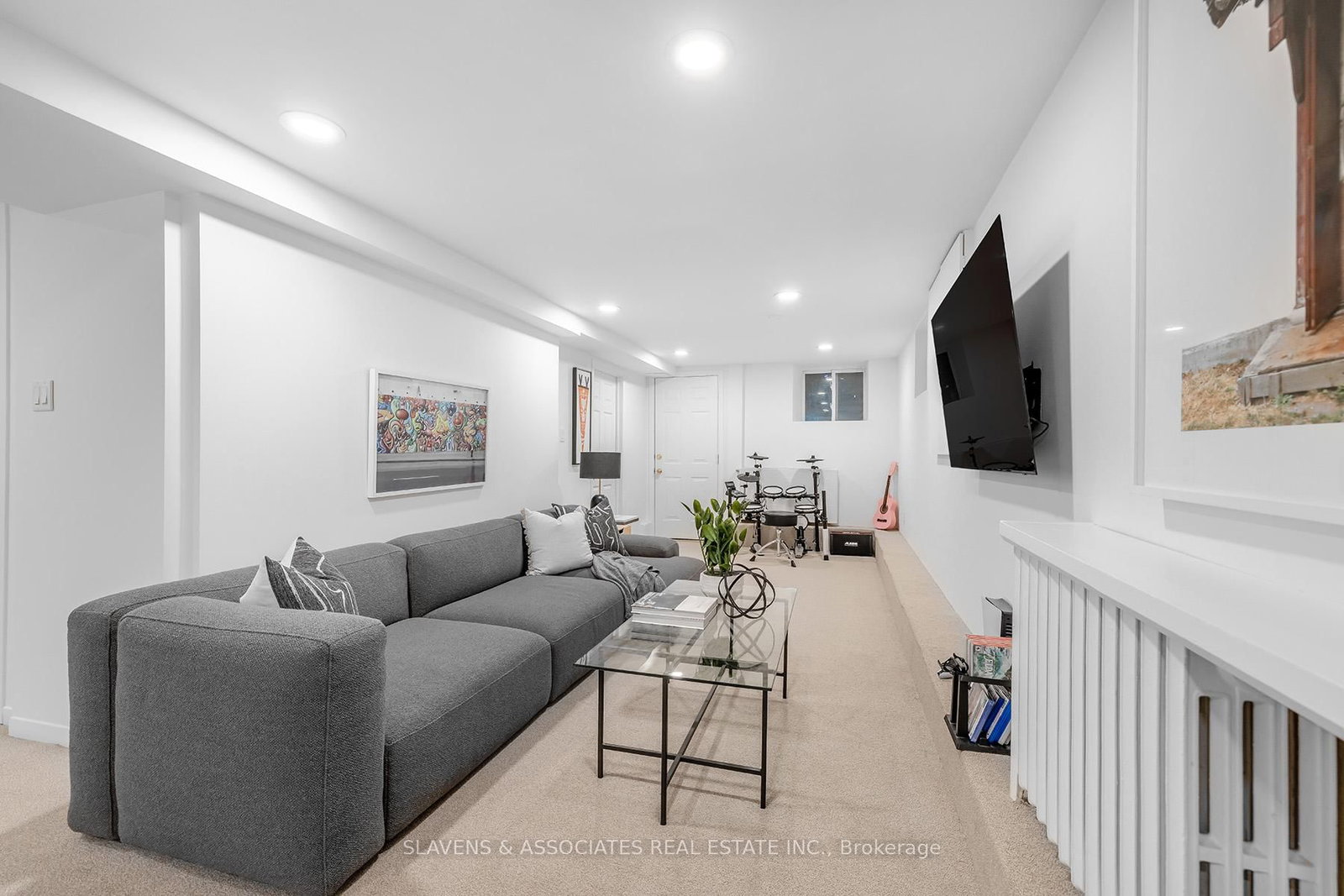 Listing Image 35