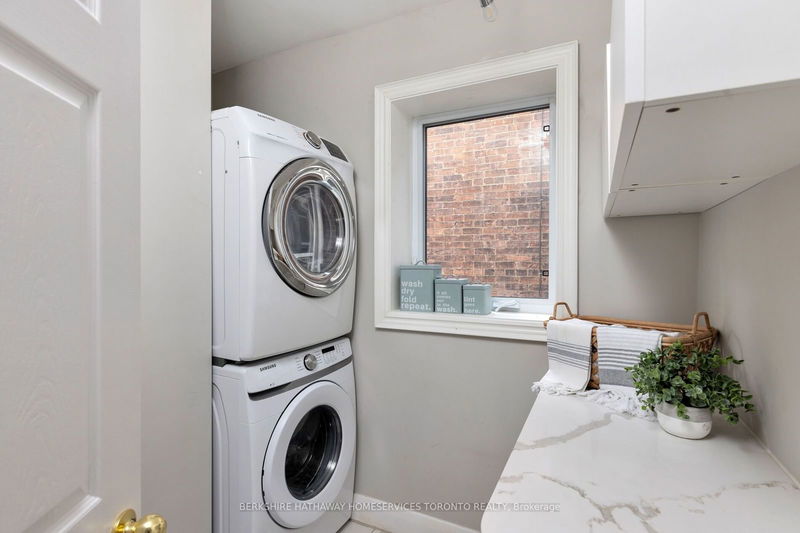 300 Crawford St  Toronto, M6J 2V8 | Image 15