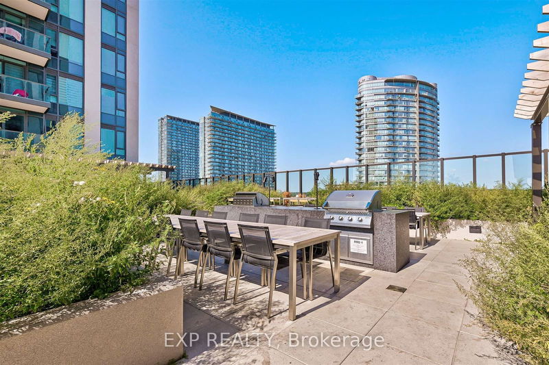  2216 - 1926 Lakeshore Blvd W Toronto, M6S 1A1 | Image 22