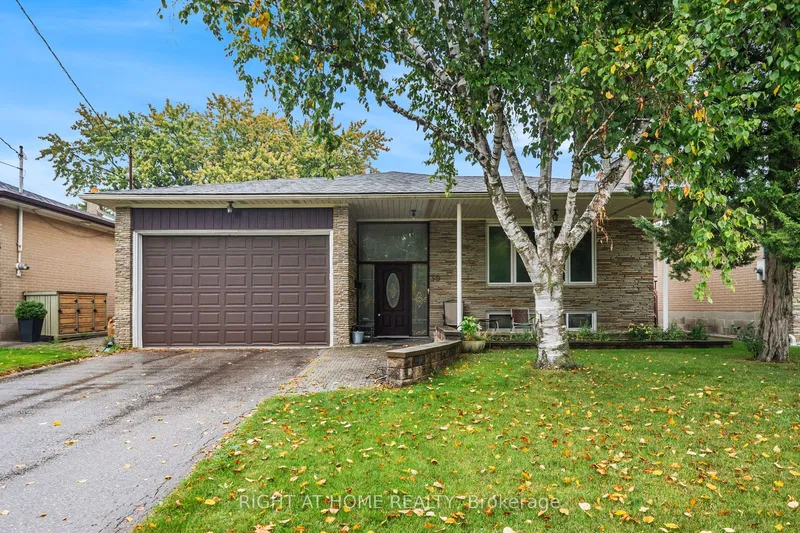 39 Heathview Ave  Toronto, M2K 2C2 | Image 1