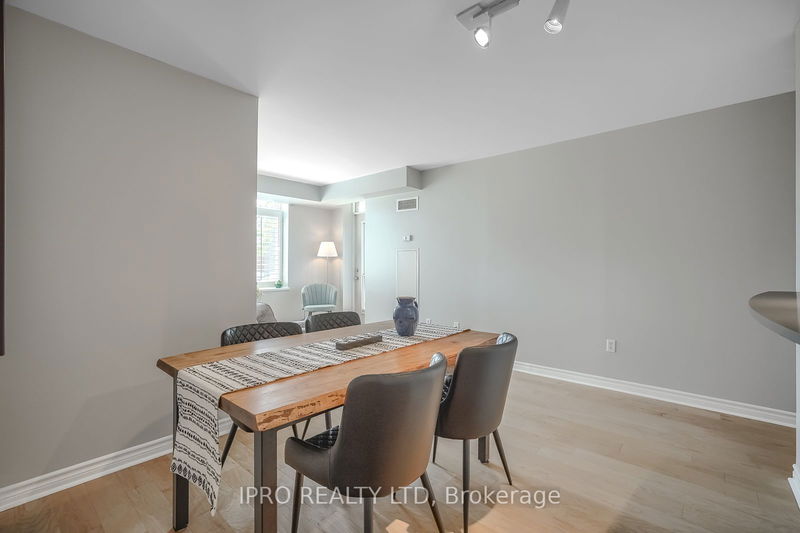  410 - 70 Mill St  Toronto, M5A 4R1 | Image 12