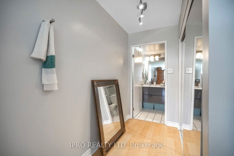  410 - 70 Mill St  Toronto, M5A 4R1 | Image 24