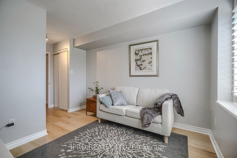  410 - 70 Mill St  Toronto, M5A 4R1 | Image 33