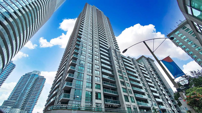  601 - 19 Grand Trunk Cres  Toronto, M5J 3A3 | Image 2