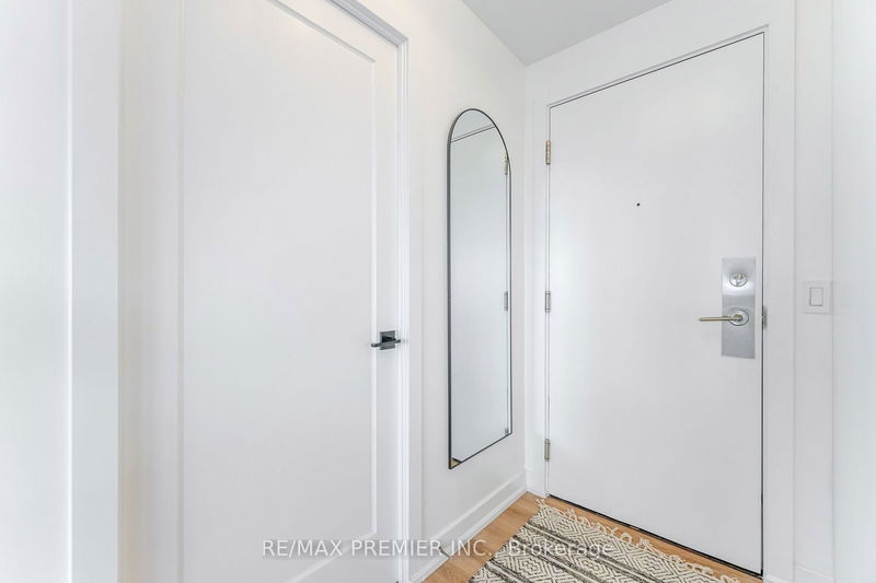  1606 - 80 Western Battery Rd  Toronto, M6K 3S1 | Image 7