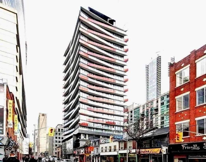 home for lease on 612-215 Queen Street W