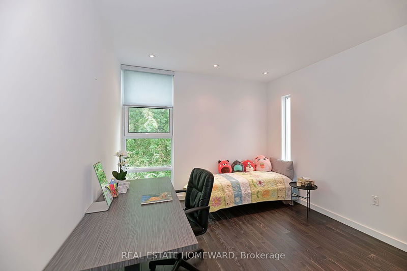 478 Melrose Ave  Toronto, M5M 1Z9 | Image 27