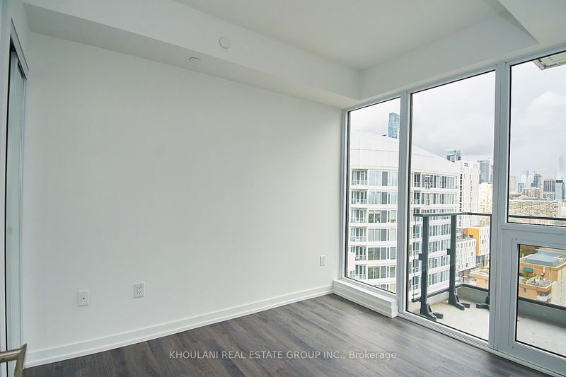  2910 - 77 Shuter St  Toronto, M5B 0B8 | Image 11