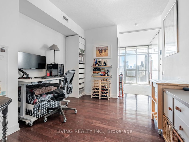  2604 - 33 Charles St E Toronto, M4Y 0B7 | Image 1