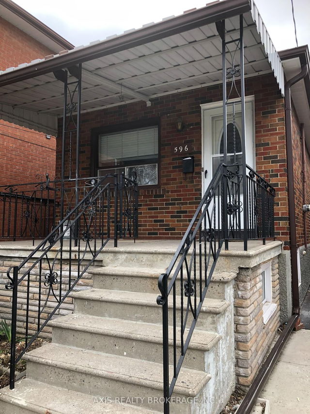 596 Glenholme Avenue