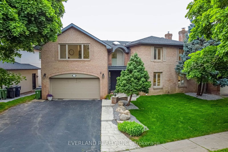 8 Elliotwood Crt  Toronto, M2L 2P9 | Image 1