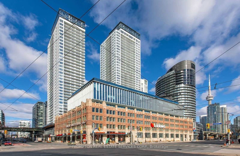 home for lease on 2602-19 Bathurst Street