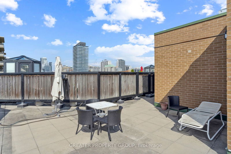  704 - 97 Lawton Blvd  Toronto, M4V 1Z6 | Image 36