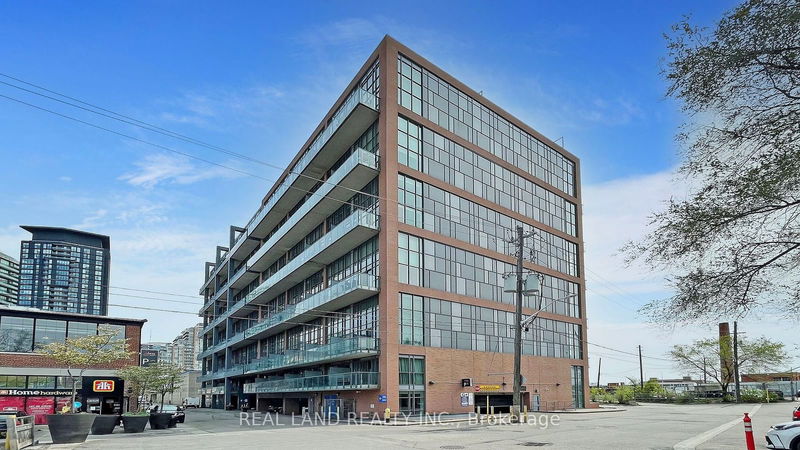  346 - 5 Hanna Ave  Toronto, M6K 0B3 | Image 2