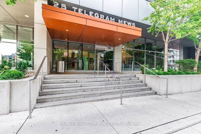 home for lease on 2801-25 Telegram Mews