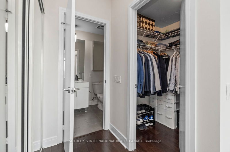  S1005 - 112 George St  Toronto, M5A 2M5 | Image 22