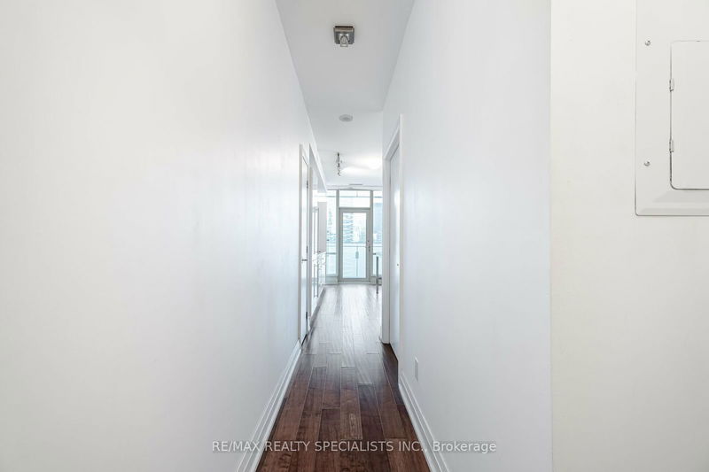  2910 - 80 John St  Toronto, M5V 3X1 | Image 8