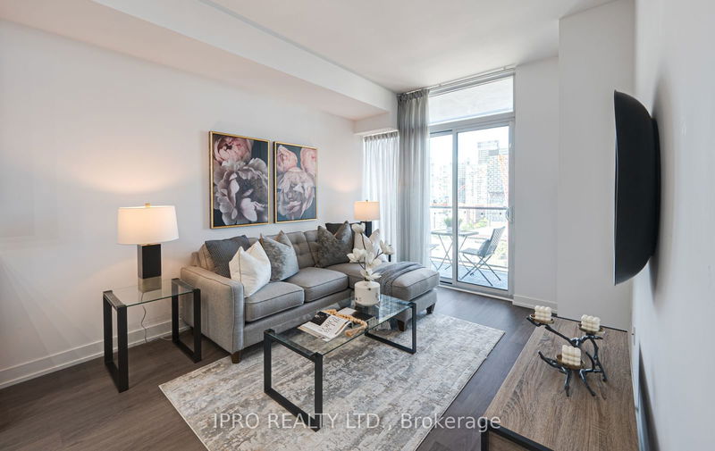  1602 - 105 George St  Toronto, M5A 0L4 | Image 12