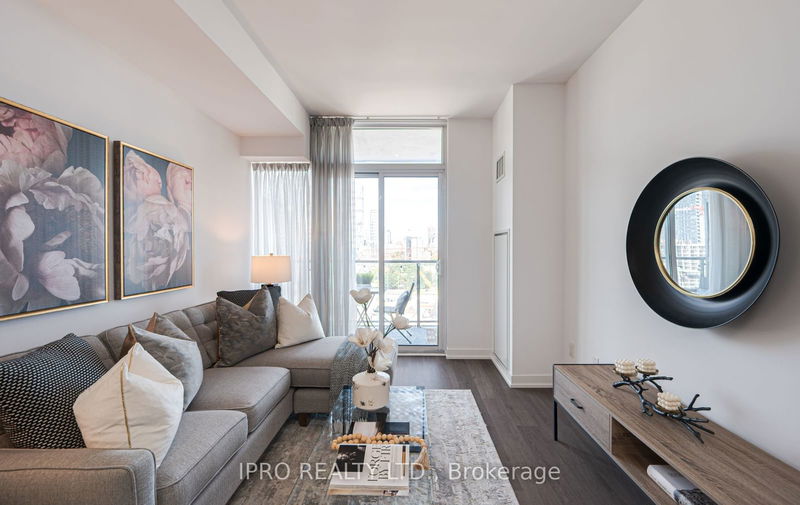  1602 - 105 George St  Toronto, M5A 0L4 | Image 13