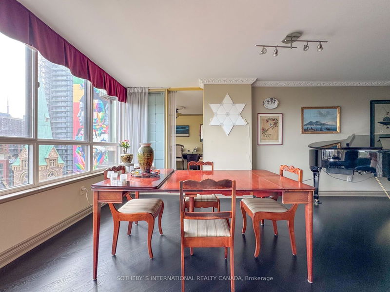  906 - 130 Carlton St  Toronto, M5A 4K3 | Image 11