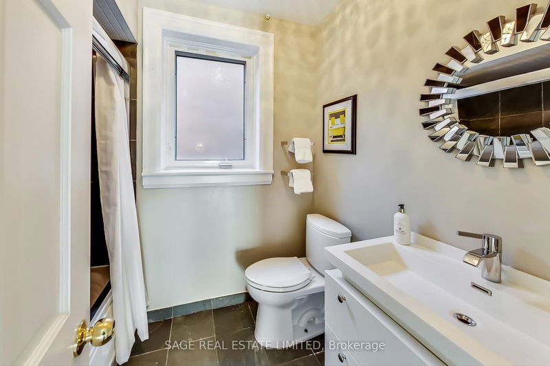 132 Rosewell Ave  Toronto, M4R 2A4 | Image 27