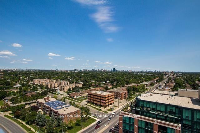 home for lease on Ph1402-555 Wilson Avenue