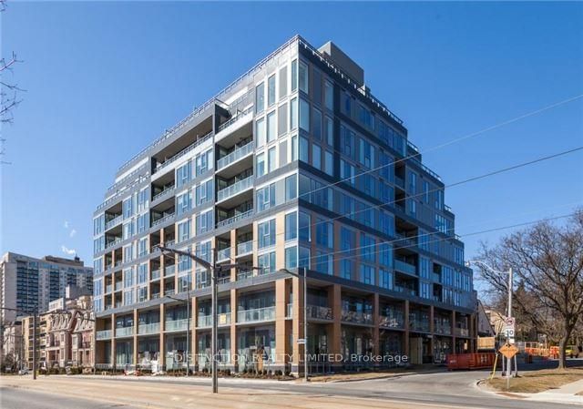 home for lease on 404-6 Parkwood Avenue