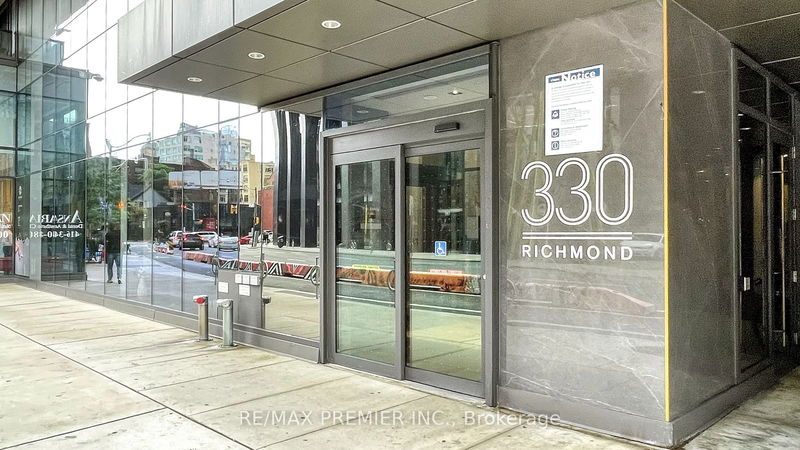 330 Richmond St W #2011, Toronto, Ontario (MLS C9371643)